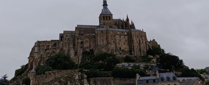 Guida Italiana a Saint Michel